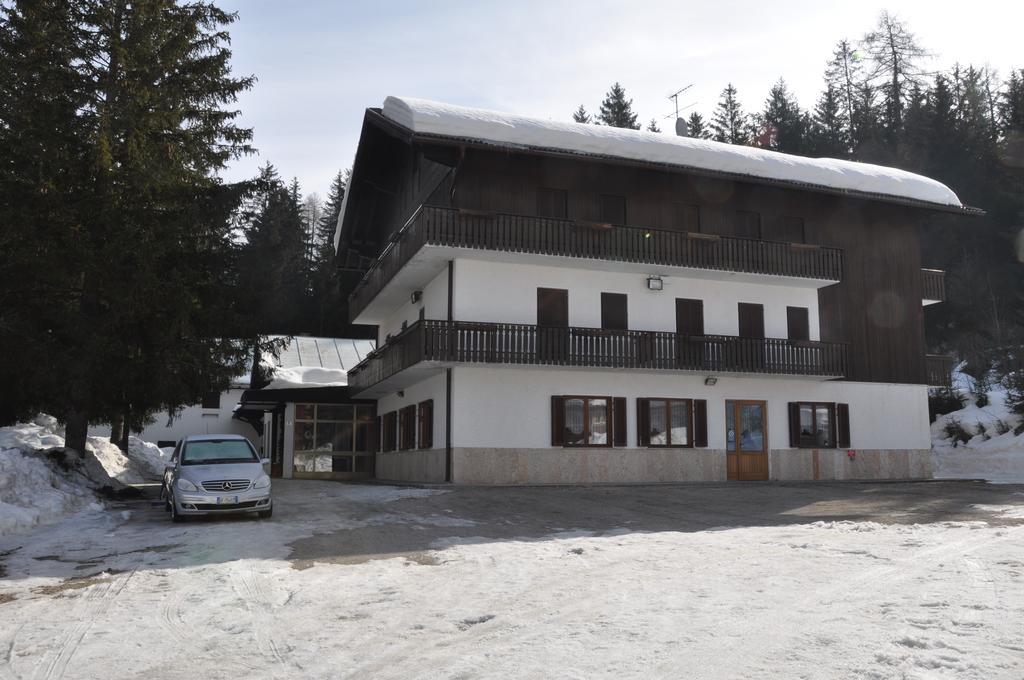 Guest house Casa Alpina 3*